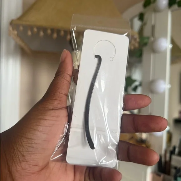 Handmade Bookmark Keychain - Picture 3 of 6